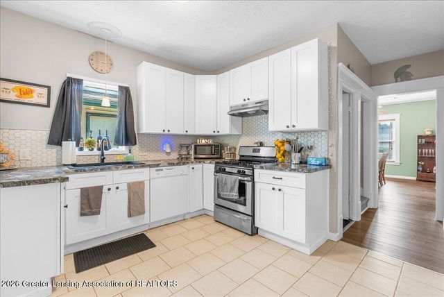227 Marshall Street, Lansing, MI 48912