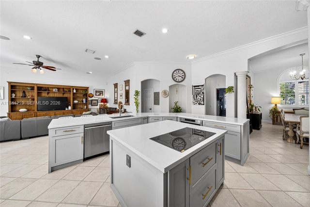 12530 SW 96th Ct, Miami, FL 33176