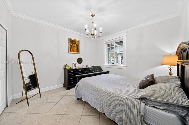 12530 SW 96th Ct, Miami, FL 33176