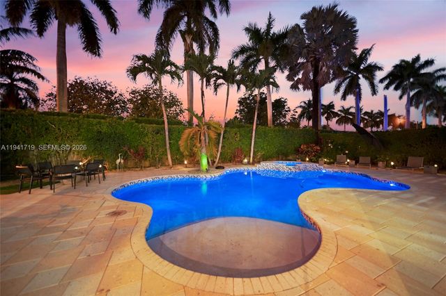 12530 SW 96th Ct, Miami, FL 33176