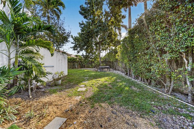 12530 SW 96th Ct, Miami, FL 33176