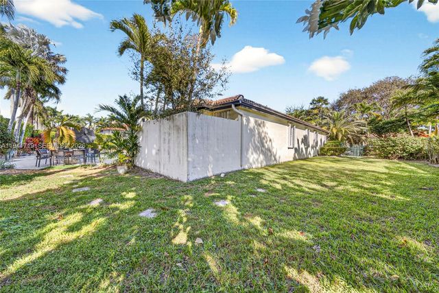 12530 SW 96th Ct, Miami, FL 33176