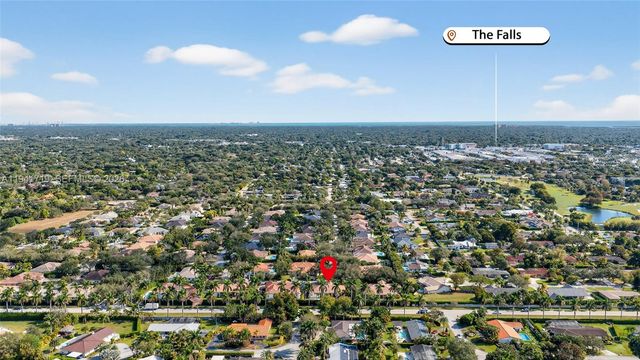 12530 SW 96th Ct, Miami, FL 33176