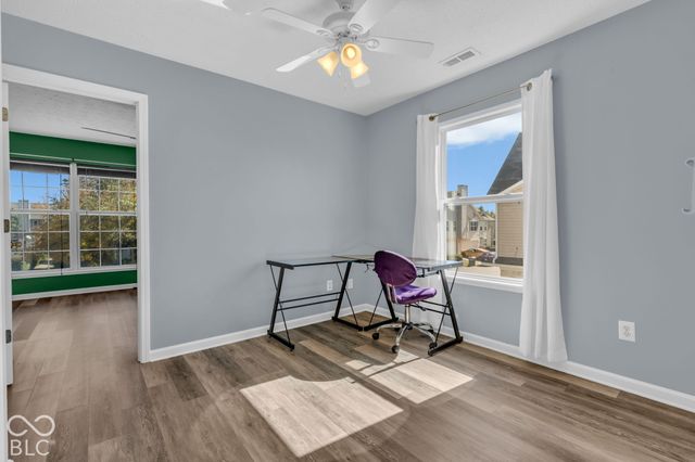 6250 Bishops Pond Lane, Indianapolis, IN 46268