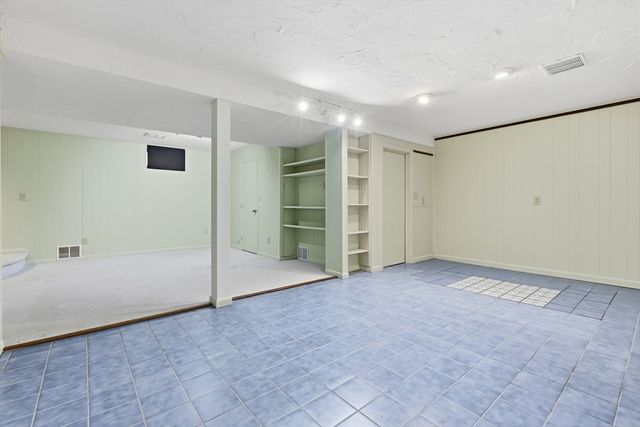 146 Russet Lane 146, Boxborough, MA 01719