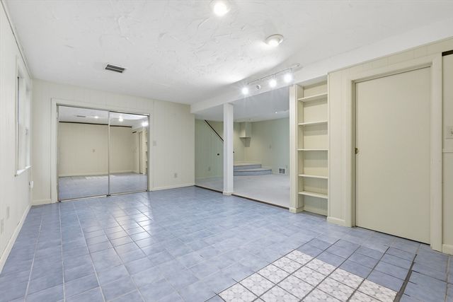 146 Russet Lane 146, Boxborough, MA 01719