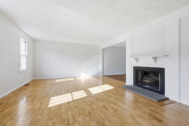 146 Russet Lane 146, Boxborough, MA 01719