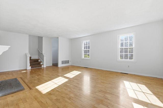 146 Russet Lane 146, Boxborough, MA 01719