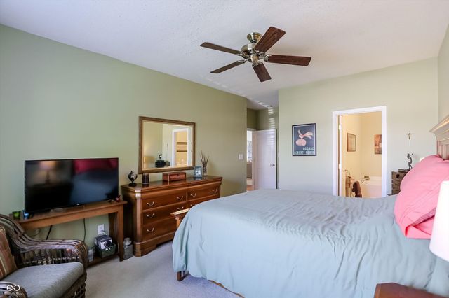 823 Daybreak Drive, Avon, IN 46123