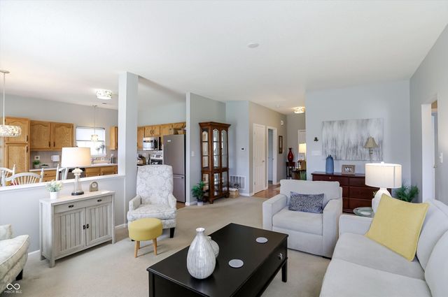 823 Daybreak Drive, Avon, IN 46123