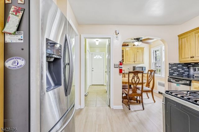 335 19Th Ave, Paterson City, NJ 07504