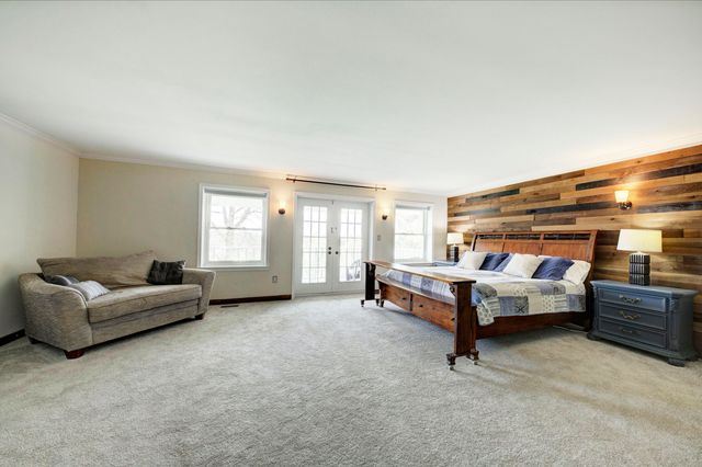 6270 Mack Road, Howell, MI 48855