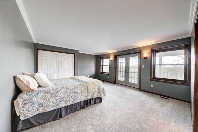 6270 Mack Road, Howell, MI 48855