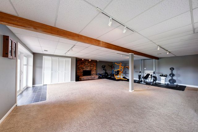 6270 Mack Road, Howell, MI 48855
