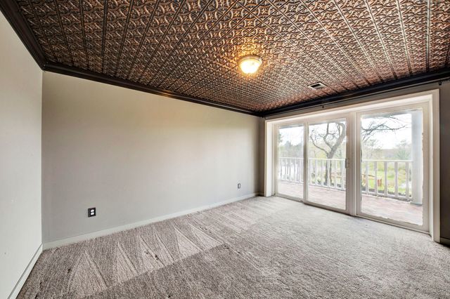 6270 Mack Road, Howell, MI 48855