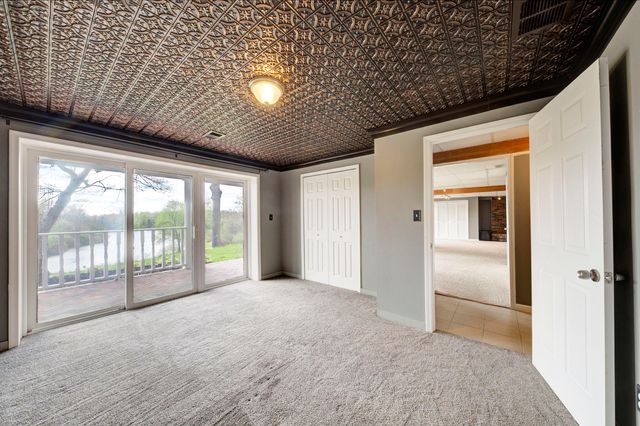 6270 Mack Road, Howell, MI 48855
