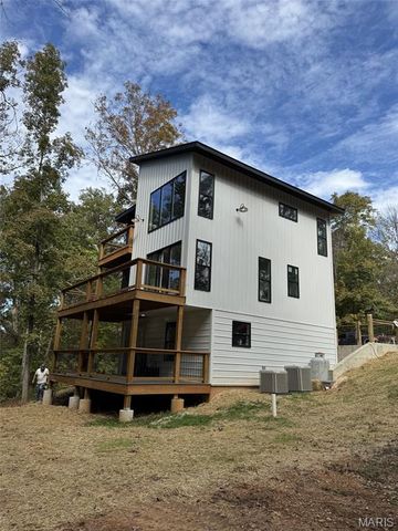 259 Lakeview Drive, Van Buren, MO 63965