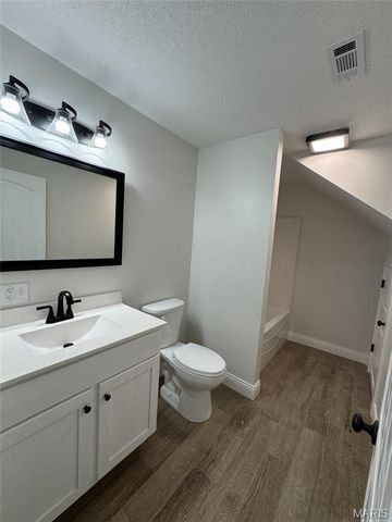 259 Lakeview Drive, Van Buren, MO 63965