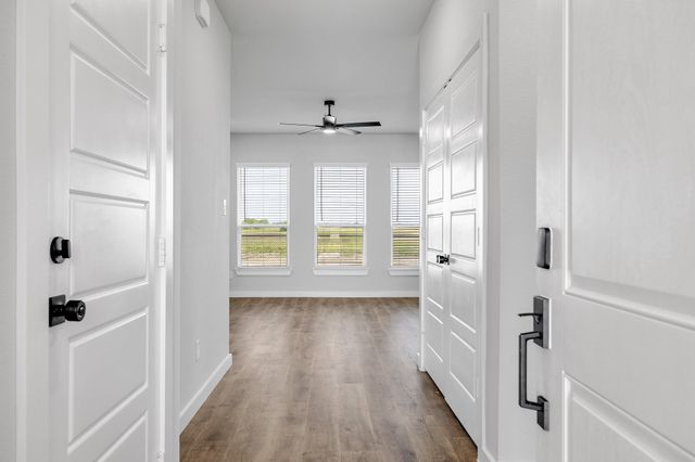 4043-4045 Clovis Street, Midlothian, TX 76065
