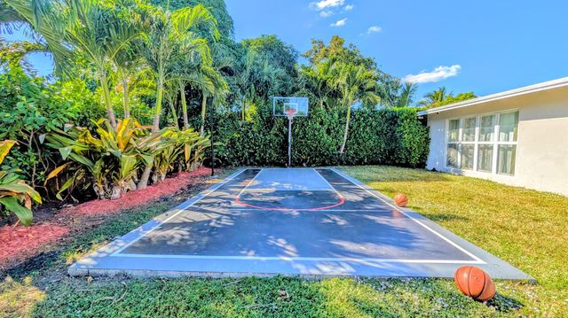 6220 SW 4th Street, Margate, FL 33068