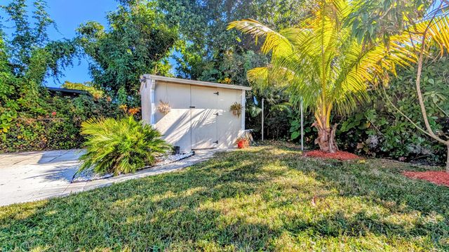 6220 SW 4th Street, Margate, FL 33068