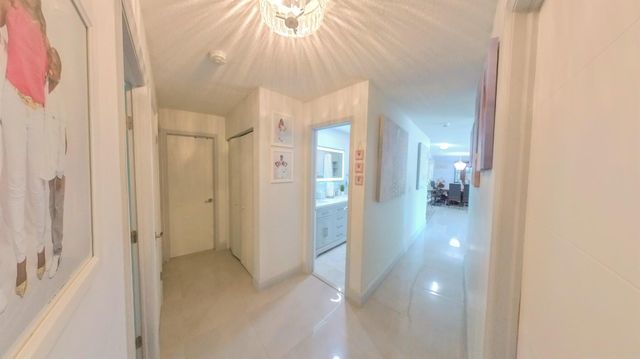 6220 SW 4th Street, Margate, FL 33068