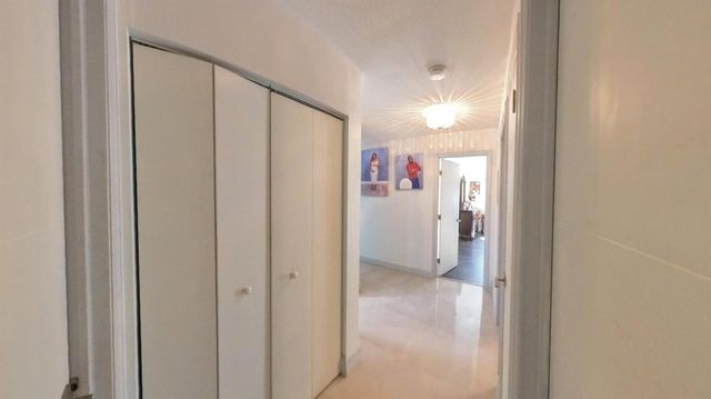 6220 SW 4th Street, Margate, FL 33068