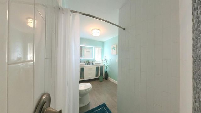 6220 SW 4th Street, Margate, FL 33068