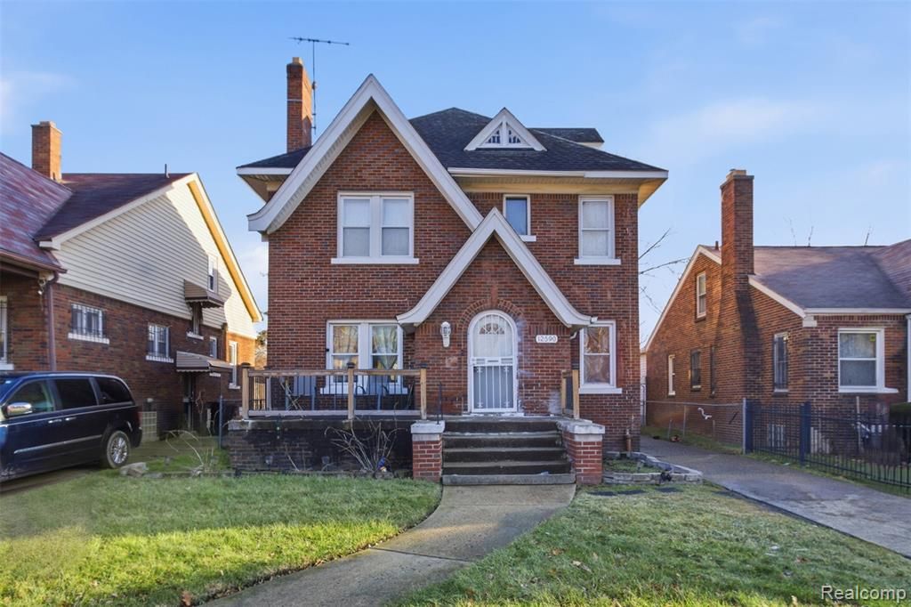 12590 Wilshire Drive, Detroit, MI 48213