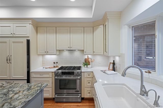 2552 E Alameda Avenue 32, Denver, CO 80209