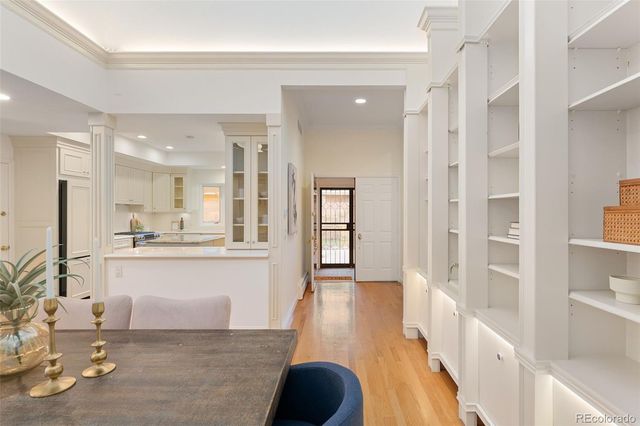 2552 E Alameda Avenue 32, Denver, CO 80209