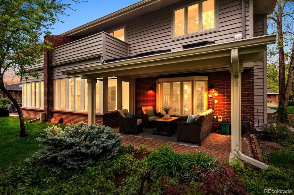 2552 E Alameda Avenue 32, Denver, CO 80209