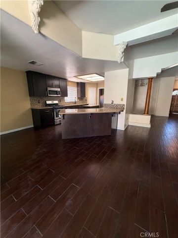 3005 Green Mountain, Bakersfield, CA 93312