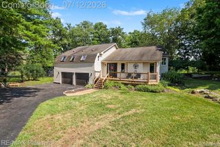 6317 Kevin Drive, Hamburg Township, MI 48116
