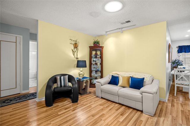 8868 SW 97TH LANE ROAD G, Ocala, FL 34481