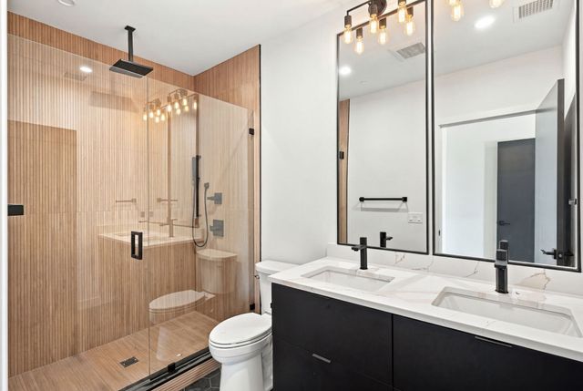 22 High Street PH15, Boston, MA 02122