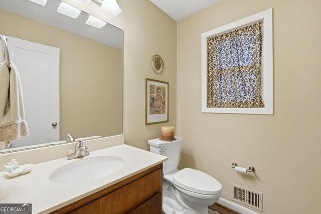 2267 Belle Vista Court, Marietta, GA 30062