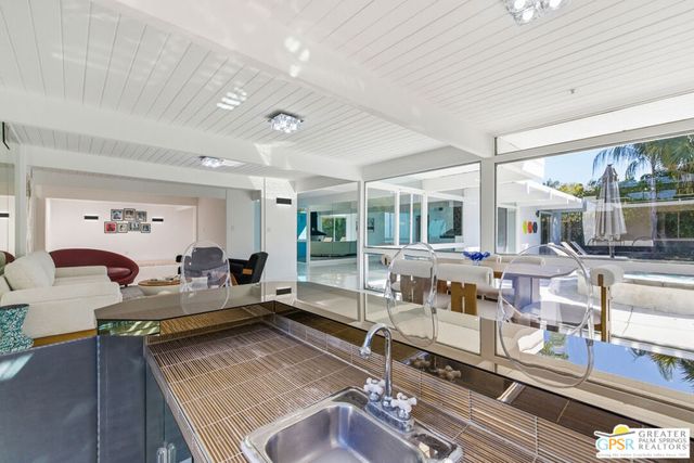 1635 Palm Tree Drive, Palm Springs, CA 92264