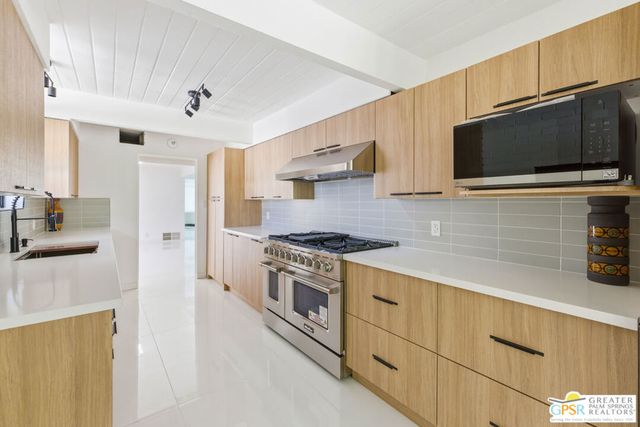 1635 Palm Tree Drive, Palm Springs, CA 92264