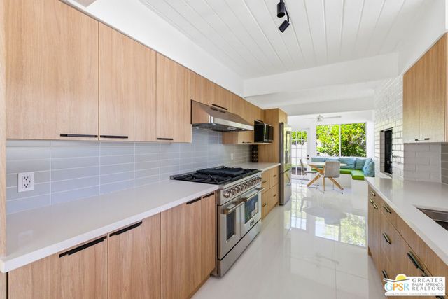 1635 Palm Tree Drive, Palm Springs, CA 92264