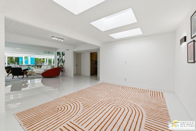 1635 Palm Tree Drive, Palm Springs, CA 92264