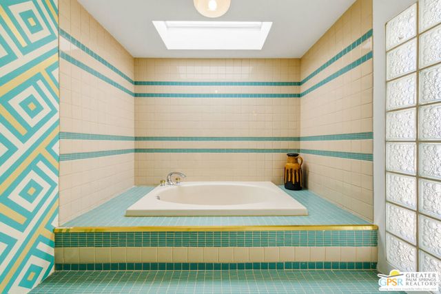 1635 Palm Tree Drive, Palm Springs, CA 92264