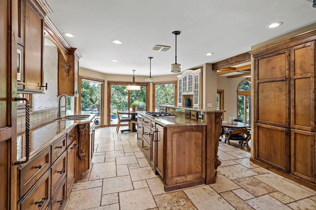 5708 Long Brake Trail, Edina, MN 55439