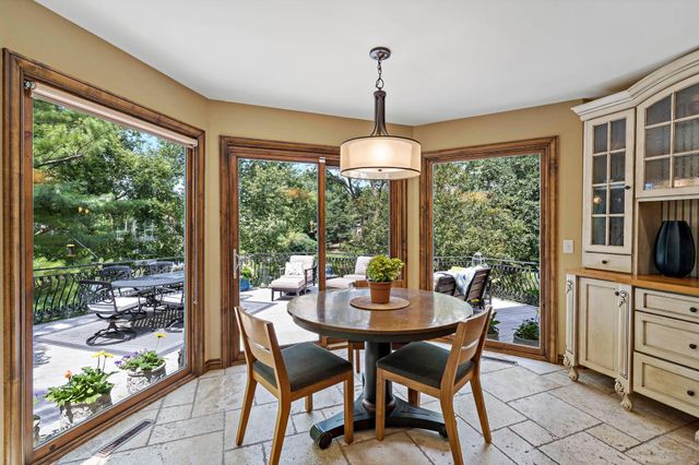 5708 Long Brake Trail, Edina, MN 55439