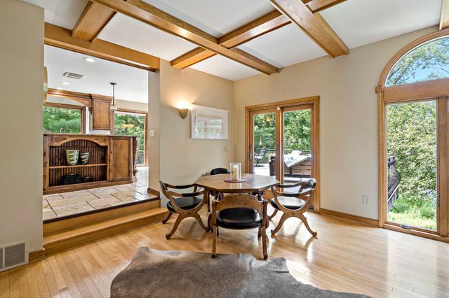 5708 Long Brake Trail, Edina, MN 55439