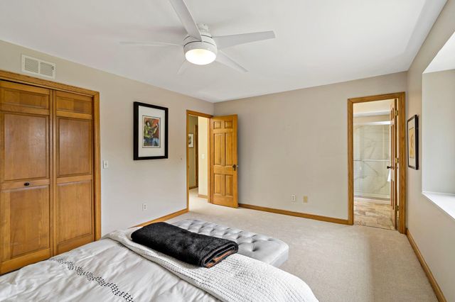 5708 Long Brake Trail, Edina, MN 55439
