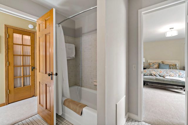 5708 Long Brake Trail, Edina, MN 55439