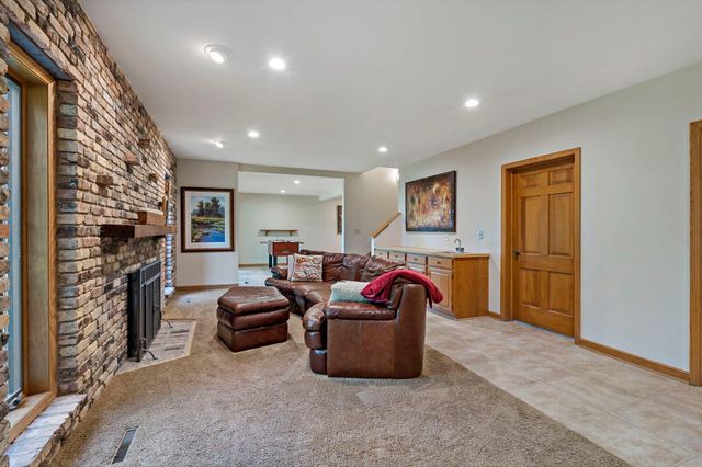 5708 Long Brake Trail, Edina, MN 55439
