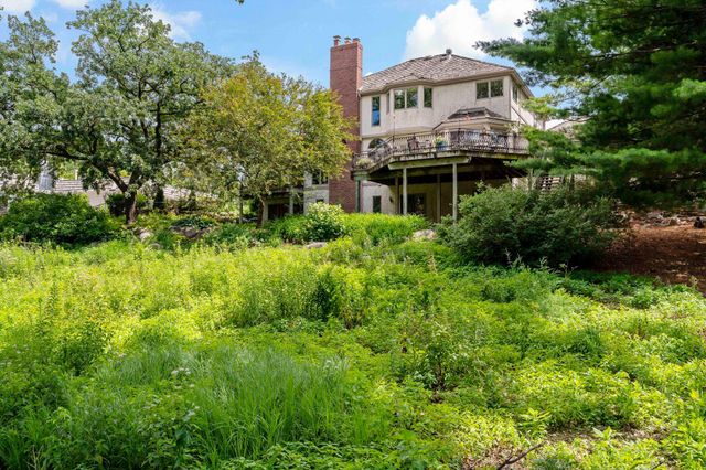 5708 Long Brake Trail, Edina, MN 55439