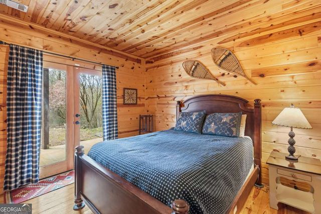 1204 Brookhaven Lane, Blue Ridge, GA 30513